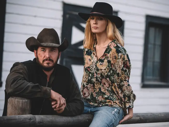 Beth Dutton Melanie Olmstead Yellowstone