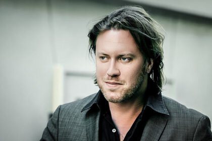 nicholas ofczarek krankheit